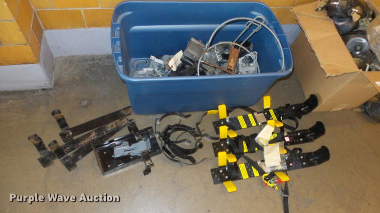 image for item FI9367 (23) Scott SCBA fire masks