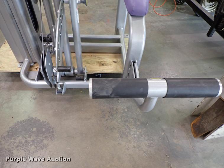 image for item FI9459 Cybex VR1 abdominal/back extension machine