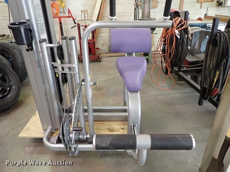 image for item FI9459 Cybex VR1 abdominal/back extension machine