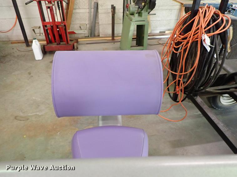 image for item FI9459 Cybex VR1 abdominal/back extension machine