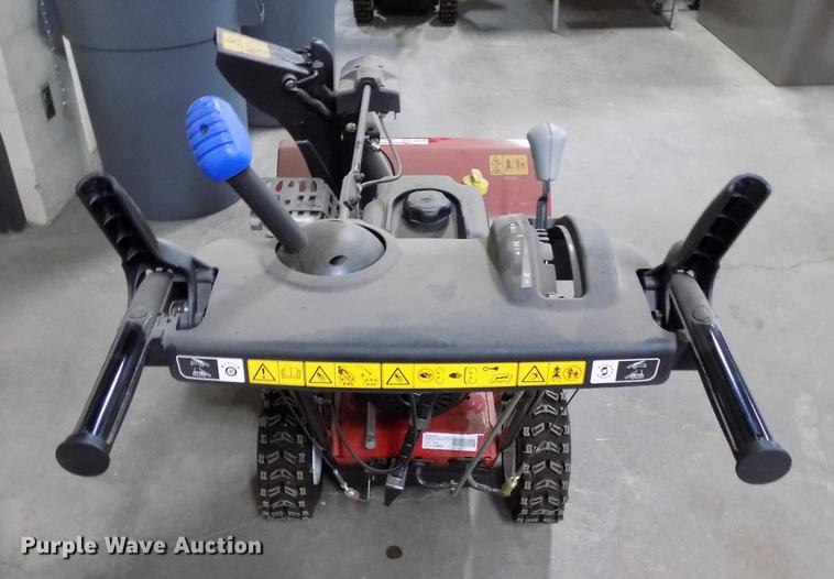 Toro Powermax 726 OE snow blower in Andover, KS | Item FQ9127 sold