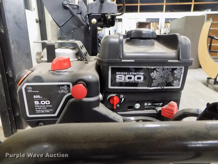 image for item FQ9127 Toro Powermax 726 OE snow blower