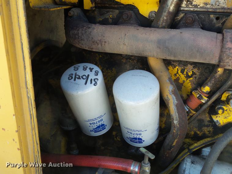 image for item L5725 1977 Dresser 530 wheel loader