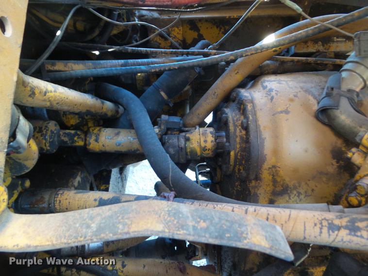 image for item L5725 1977 Dresser 530 wheel loader