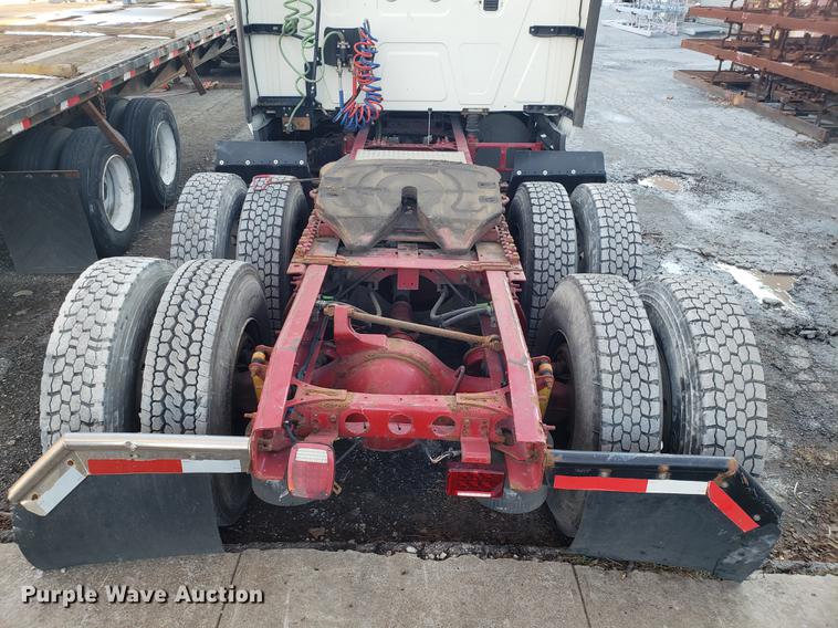 image for item AV9438 2012 International ProStar semi truck