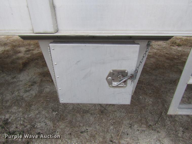 image for item DB2053 1993 Eby livestock trailer