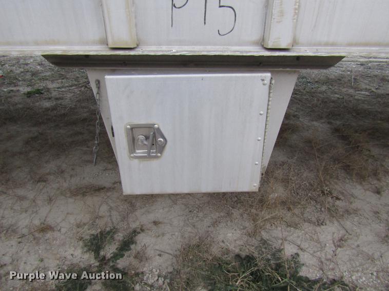 image for item DB2053 1993 Eby livestock trailer
