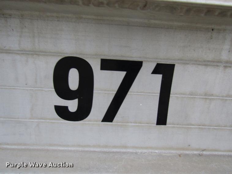 image for item DB2053 1993 Eby livestock trailer