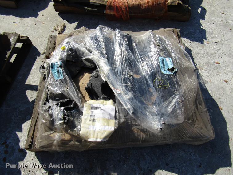 image for item DB2075 Truck and trailer parts