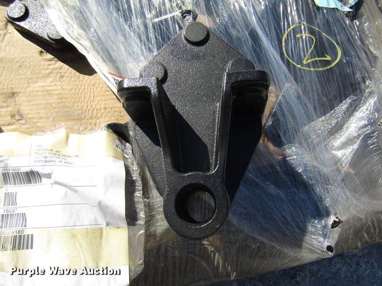 image for item DB2075 Truck and trailer parts