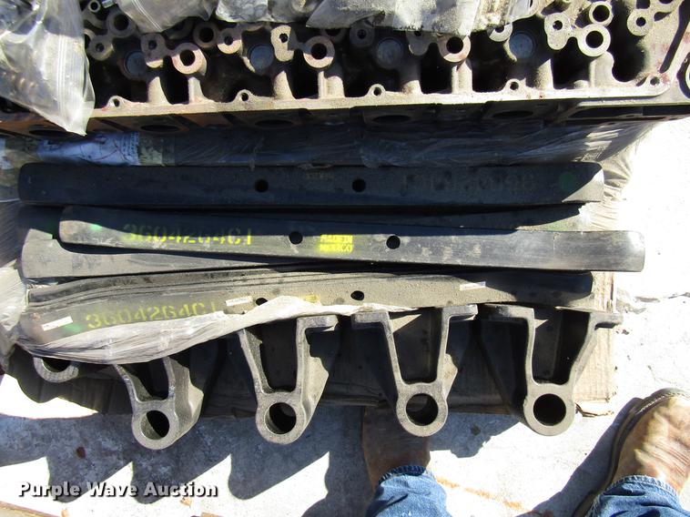 image for item DB2075 Truck and trailer parts