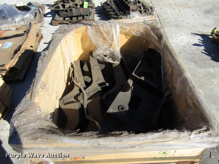 image for item DB2075 Truck and trailer parts