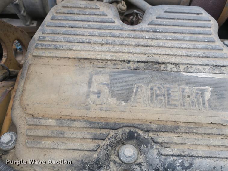 image for item DB8931 2007 Peterbilt 386 semi truck