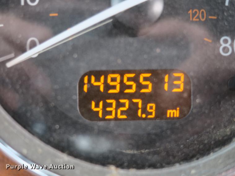 image for item DB8931 2007 Peterbilt 386 semi truck