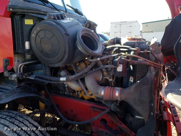 image for item DB9497 2009 Freightliner Columbia semi truck