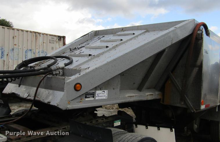 image for item DD2668 1993 Hudson Flowboy CB4000 live bottom asphalt trailer