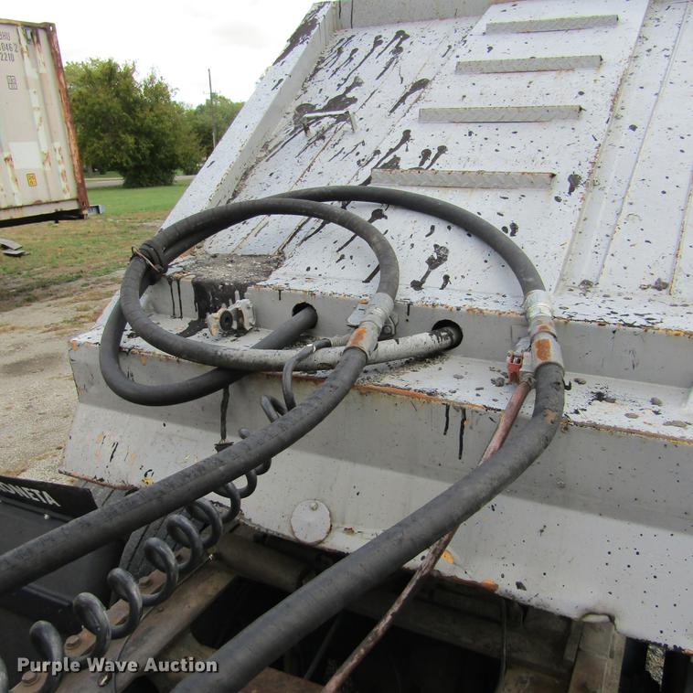 image for item DD2668 1993 Hudson Flowboy CB4000 live bottom asphalt trailer