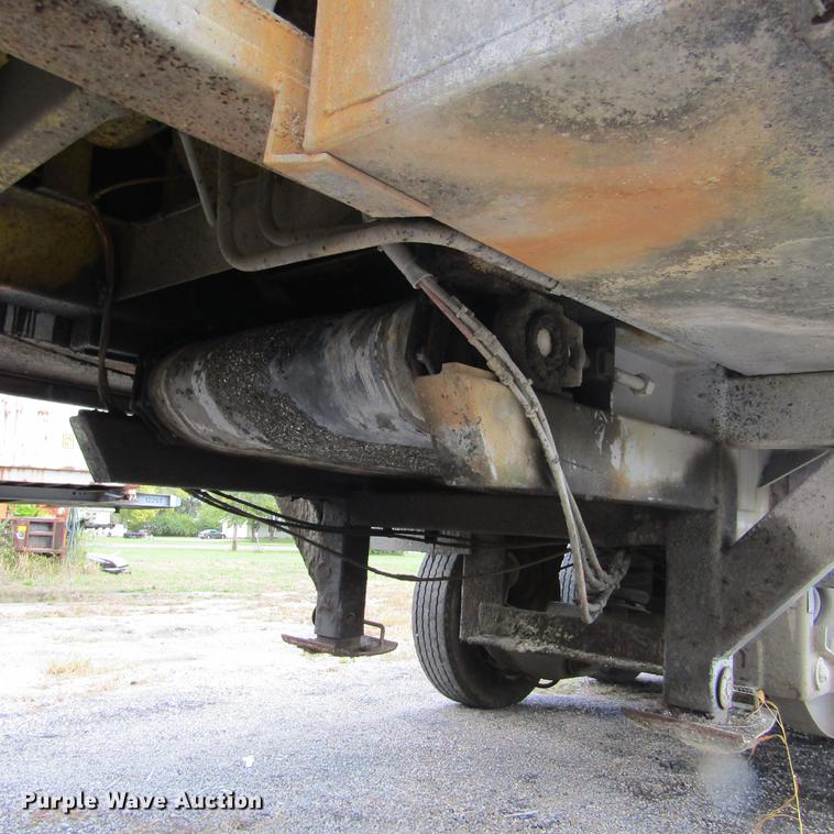 image for item DD2668 1993 Hudson Flowboy CB4000 live bottom asphalt trailer