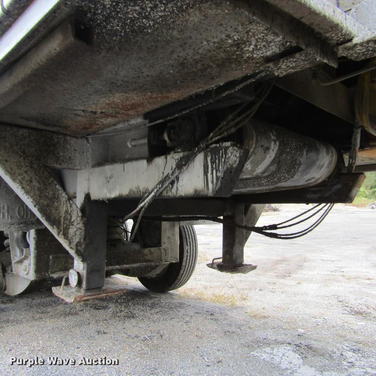 image for item DD2668 1993 Hudson Flowboy CB4000 live bottom asphalt trailer