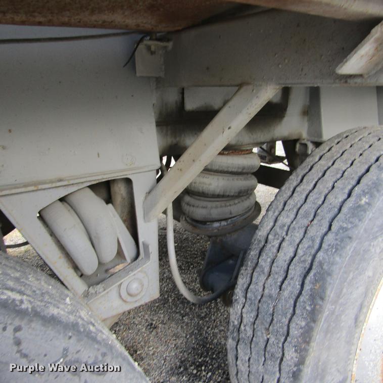 image for item DD2668 1993 Hudson Flowboy CB4000 live bottom asphalt trailer