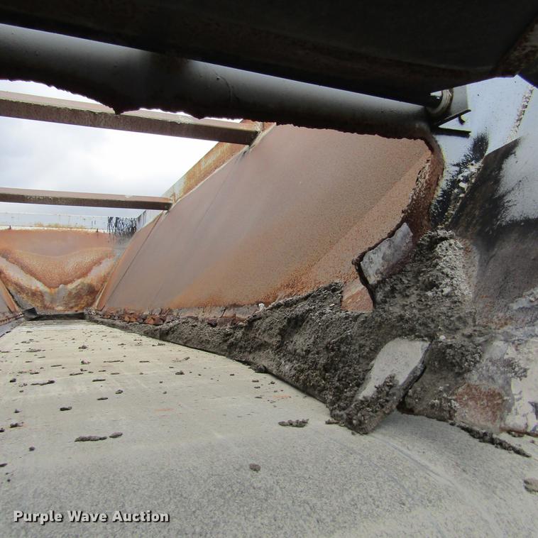 image for item DD2668 1993 Hudson Flowboy CB4000 live bottom asphalt trailer