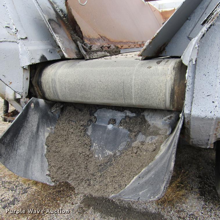 image for item DD2668 1993 Hudson Flowboy CB4000 live bottom asphalt trailer