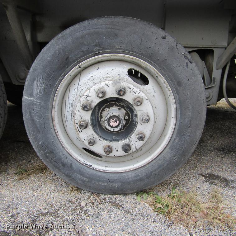 image for item DD2668 1993 Hudson Flowboy CB4000 live bottom asphalt trailer