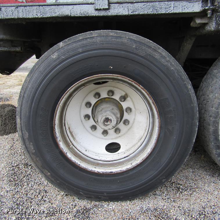 image for item DD2668 1993 Hudson Flowboy CB4000 live bottom asphalt trailer