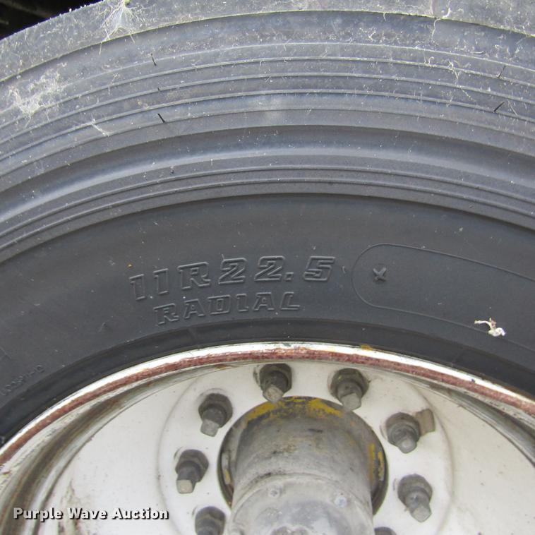 image for item DD2668 1993 Hudson Flowboy CB4000 live bottom asphalt trailer