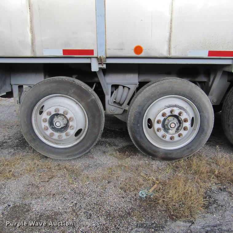 image for item DD2668 1993 Hudson Flowboy CB4000 live bottom asphalt trailer
