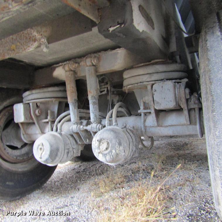 image for item DD2668 1993 Hudson Flowboy CB4000 live bottom asphalt trailer