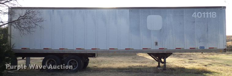 image for item DD5385 1984 Budd YF2F400A50 dry van trailer