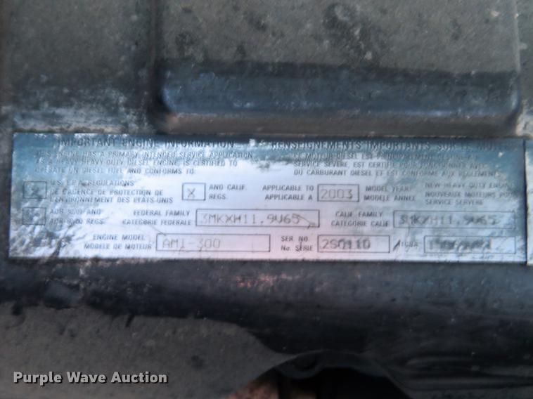 image for item DE5025 2003 Mack CV713 semi truck