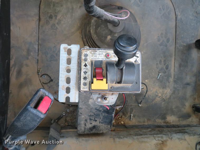 image for item DE5026 2008 Mack CXU613 semi truck