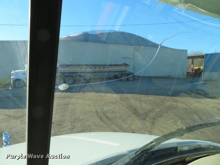 image for item DE5026 2008 Mack CXU613 semi truck