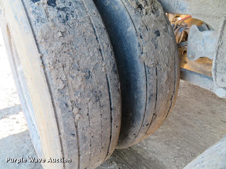 image for item DE5029 2008 Side Dump Industries DS39BCH1R2R11 side dump trailer