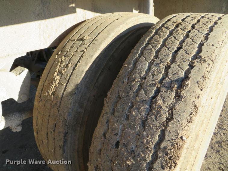 image for item DE5029 2008 Side Dump Industries DS39BCH1R2R11 side dump trailer