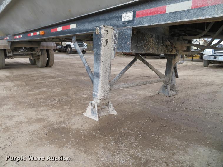 image for item DE5031 1999 Smithco side dump trailer