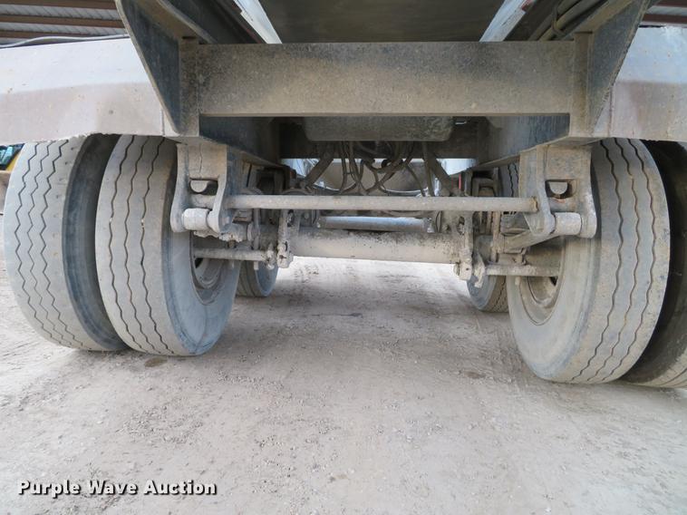 image for item DE5031 1999 Smithco side dump trailer