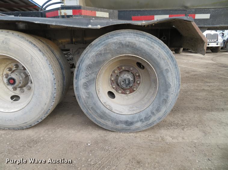 image for item DE5031 1999 Smithco side dump trailer