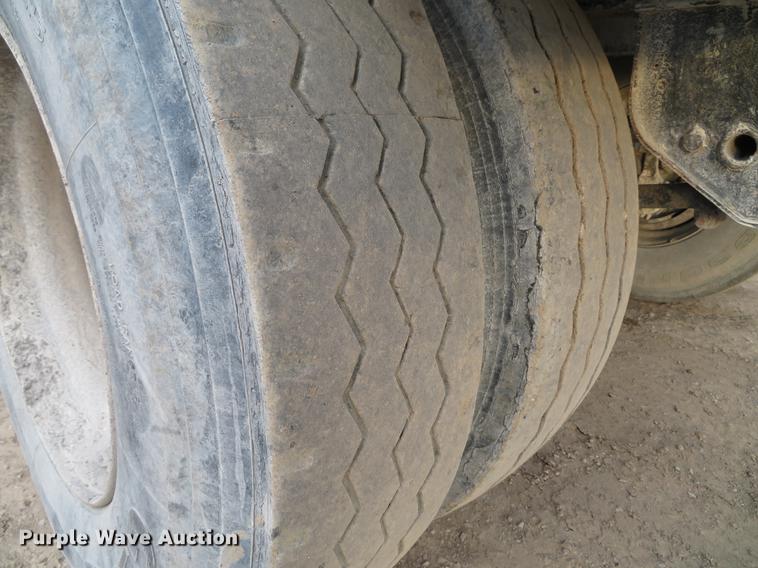 image for item DE5031 1999 Smithco side dump trailer