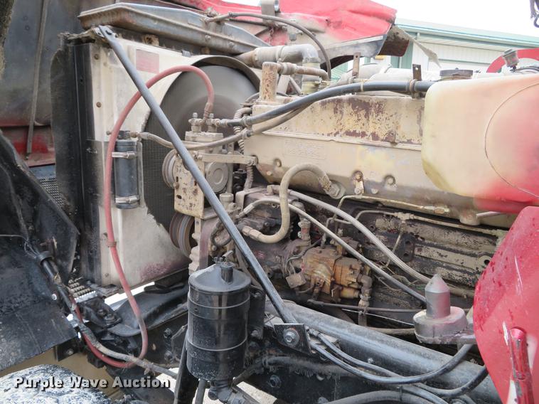 image for item DE5054 1982 Kenworth semi truck