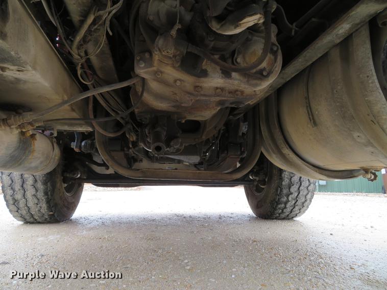 image for item DE5054 1982 Kenworth semi truck