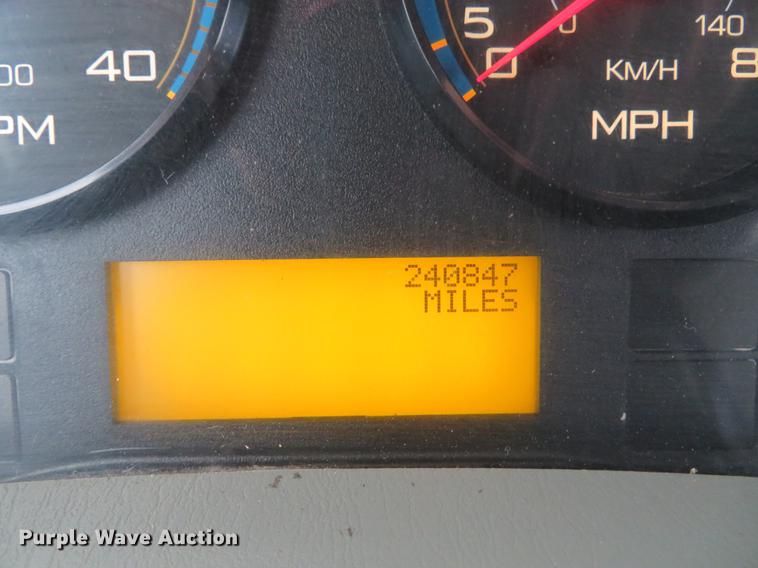 image for item DE5066 2008 International TranStar 8600 semi truck