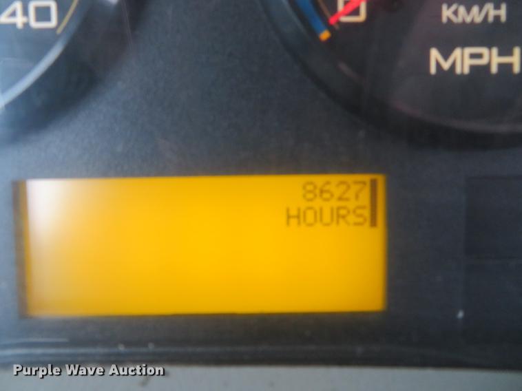 image for item DE5066 2008 International TranStar 8600 semi truck