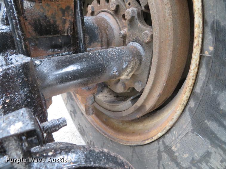 image for item DE5066 2008 International TranStar 8600 semi truck