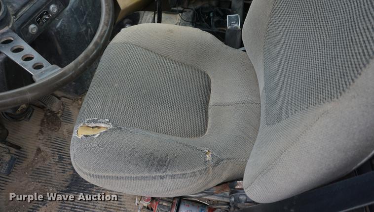 image for item DF1594 1994 Ford Aeromax L9000 semi truck