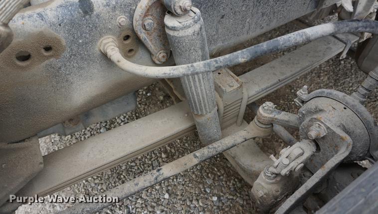 image for item DF1594 1994 Ford Aeromax L9000 semi truck