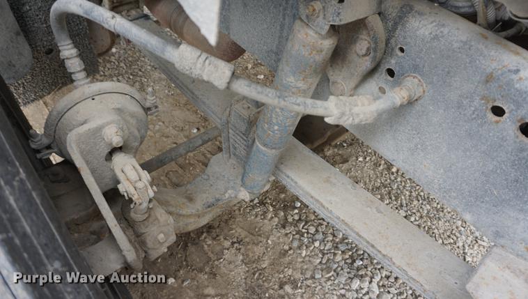 image for item DF1594 1994 Ford Aeromax L9000 semi truck