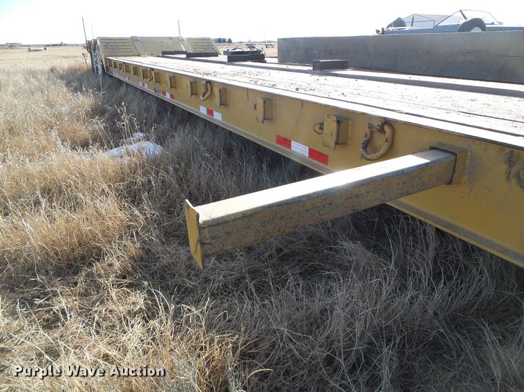 image for item DF2851 2016 Witzco Challenger RG-35 lowboy equipment trailer